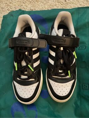 adidas Strap Sneakers